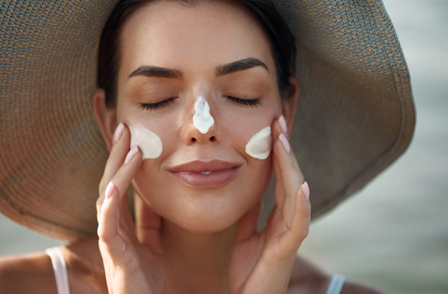 Summer Skincare Tips for Oily & Acne-Prone Skin